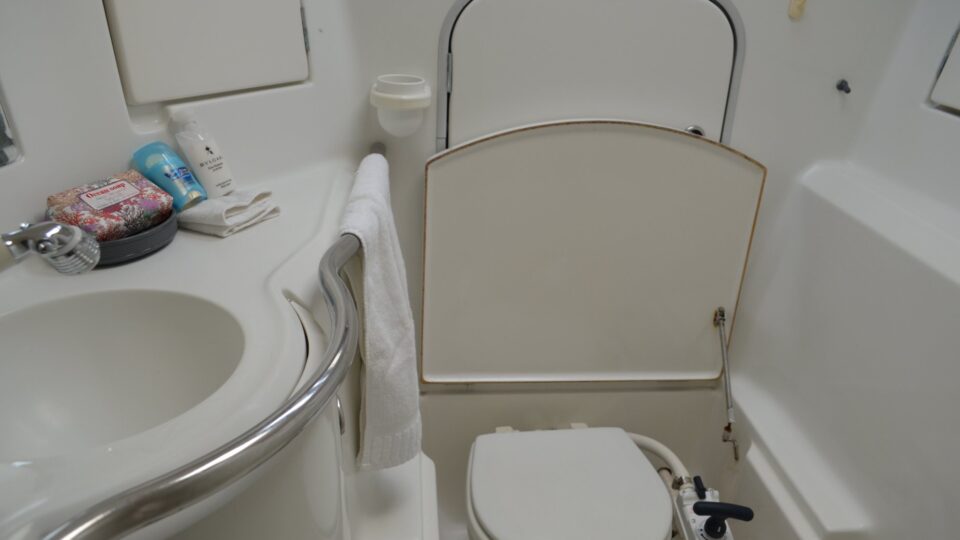 Common Marine Toilet Problems and Maintenance
