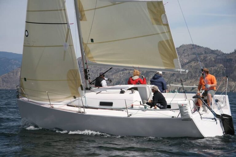 andrews 28 sailboat review