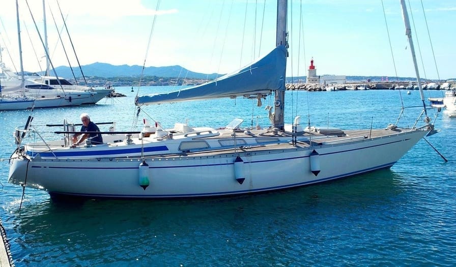 Nautor Swan 38 - Best Sailboats to Live On