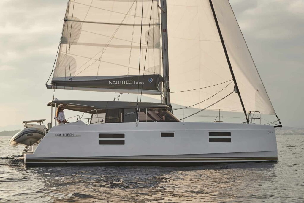 sailing catamaran under 40 feet