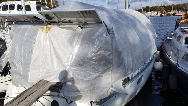 How To Tarp a Boat