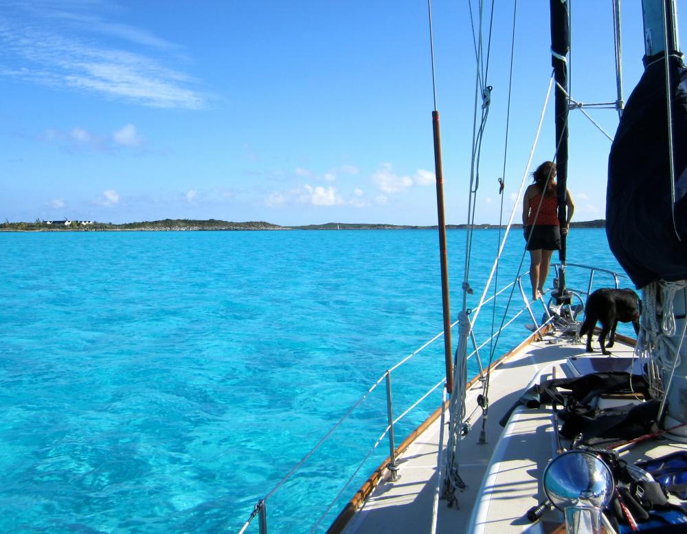 Best Season to Sail to the Bahamas