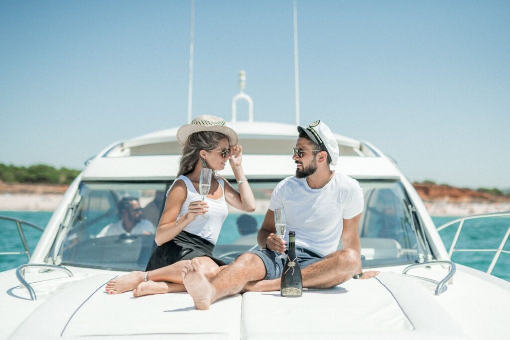 Sailing Honeymoon Pros vs Cons