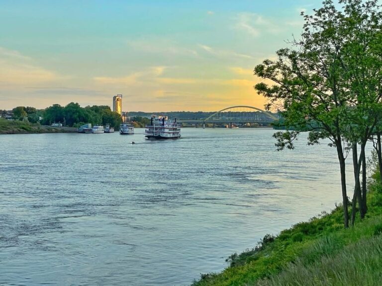 Best Boating Rivers in the US - Better Sailing