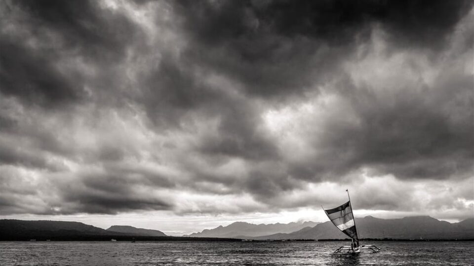 Is It Safe to Sail in a Thunderstorm?