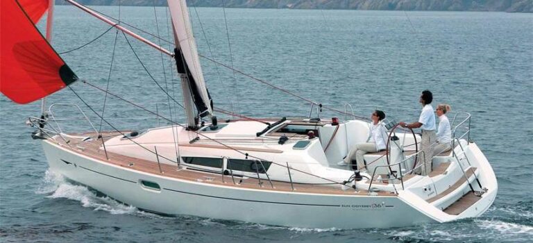 3 bedroom sailboat for sale