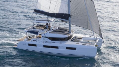 Lagoon Catamaran Review: Is Lagoon Catamarans Good?